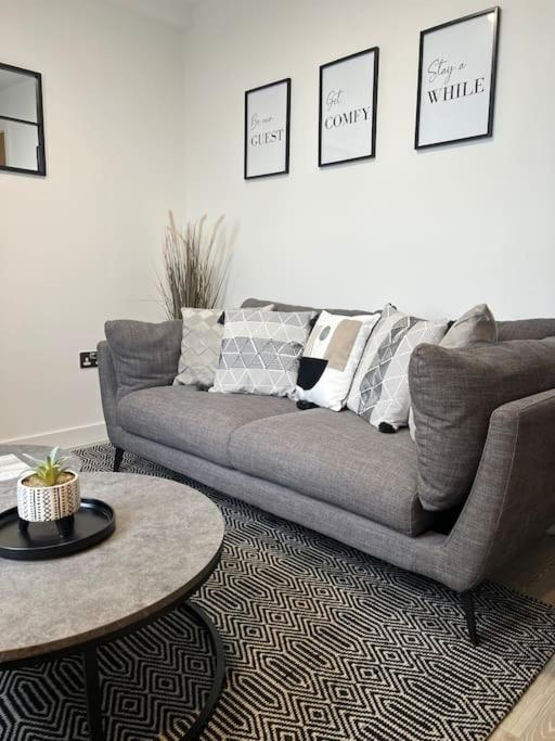 Prime Suite 2 Bedroom Apartment With Rooftop Terrace مانشستر المظهر الخارجي الصورة